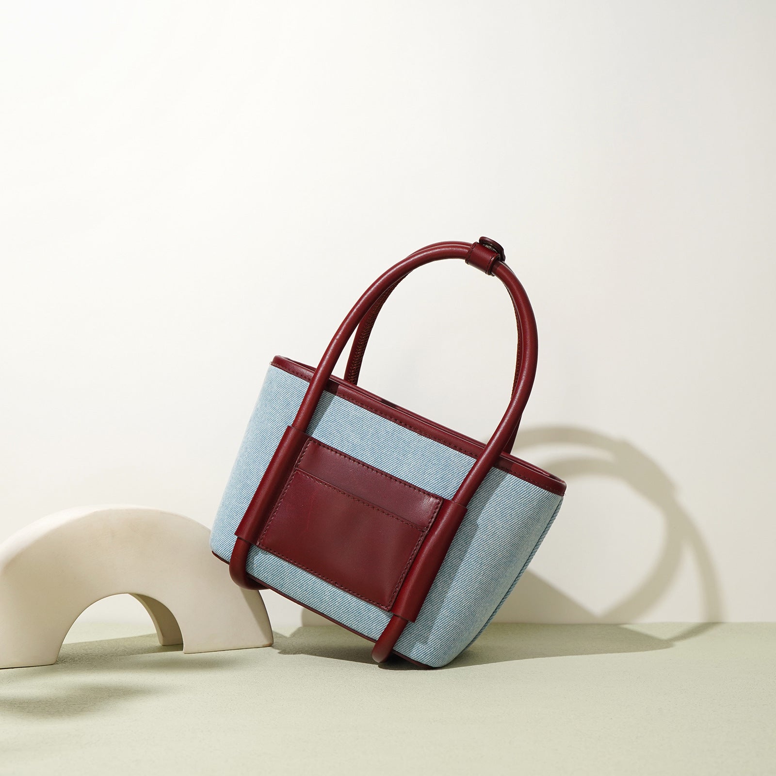 4cb68b84-c086-4d9e-88d0-ad9cbe82d0c4